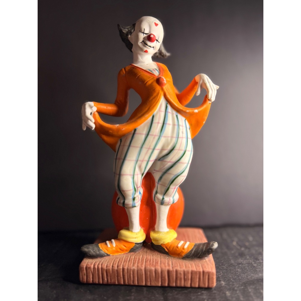 Vintage Toscany Collection Japan Ceramic Clown Figurine Orange Tailcoat 8.25"